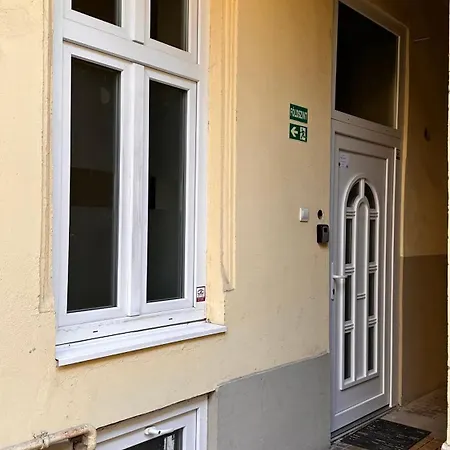 Ultra Modern Homestay szállás *